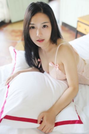 欧美春色人妻_高清日韩免费观看