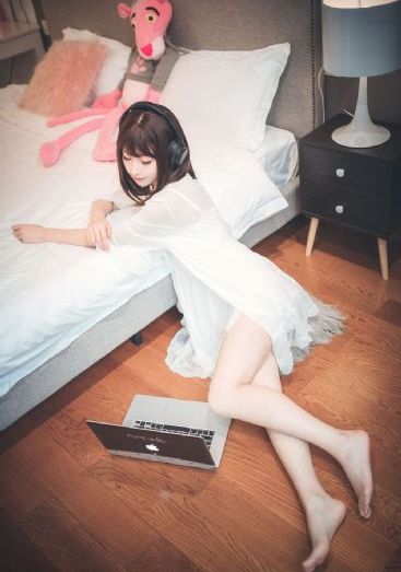 欧美大胸动态图_DVD高清电影在线