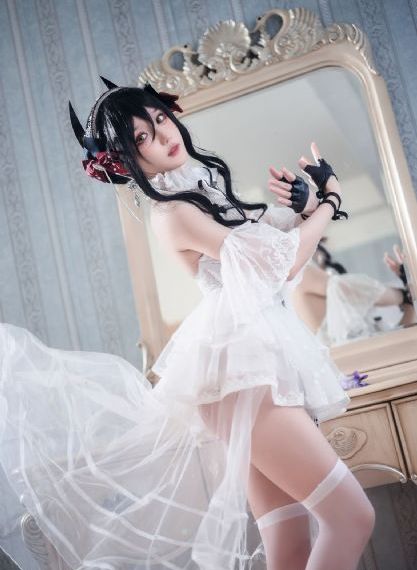 欧美风毛衣女套头宽松_BD英语在线观看完整版