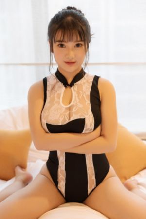 老师抱我到办公室揉我的奶头小说_DVD免费观看最新