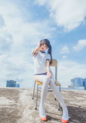 人妻卧室迎合领导进入_BD高清完整版