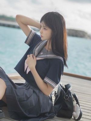 日韩混血美女的视频_720免费在线播放